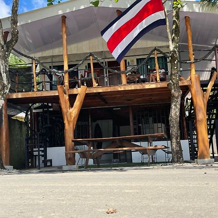 Uvita Pirates Hostel 외부 사진