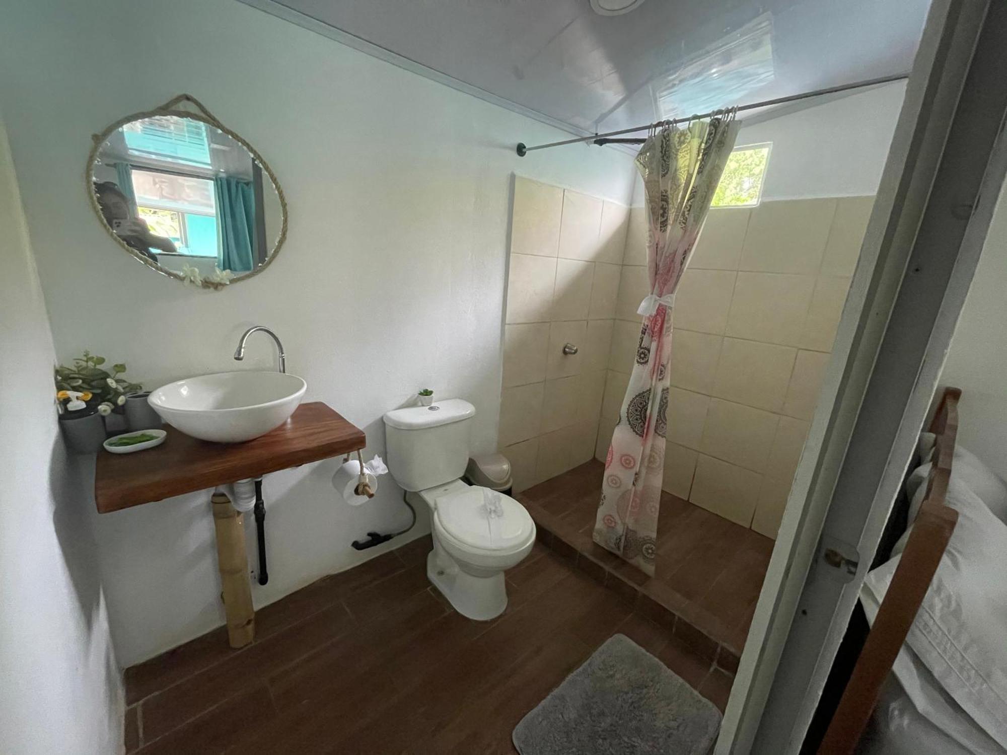 Uvita Pirates Hostel 외부 사진